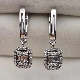Серьги Deimantas 106744848 4,95гр 0,81ct. 