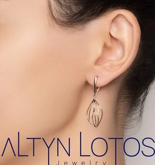 Серьги Кристалл NG990 3,59гр. 