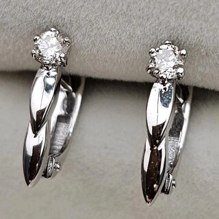 Серьги Deimantas 110380748 1,97гр 0,2ct. 