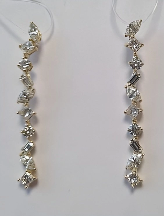 Серьги Damiani 81092669 3.63гр 1.85крт 