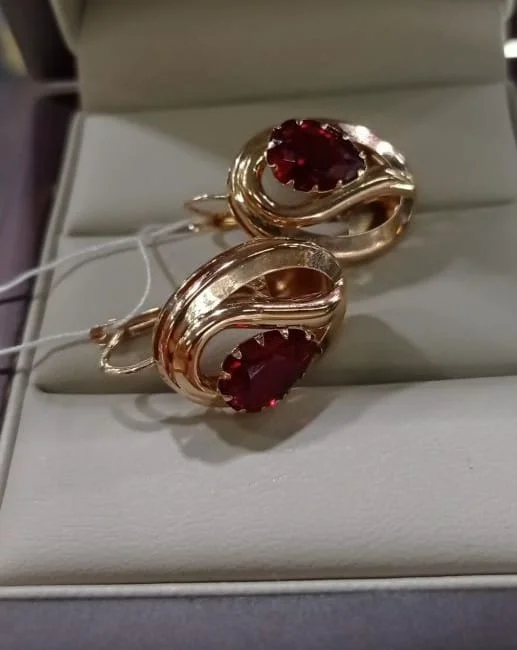 Серьги Золото России 728516 3,16гр.  Серьги Золото России 728516 3,16гр.