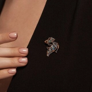 Брошь SOKOLOV 740402 вес 4.09 г золото, топаз, фианит 