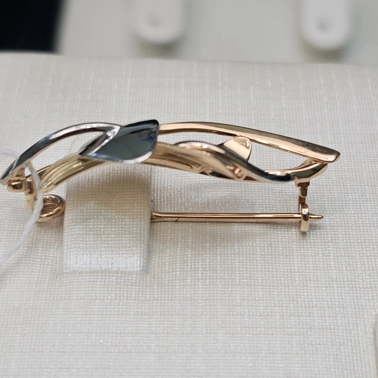 Брошь Deimantas 108120522 2,53гр. 