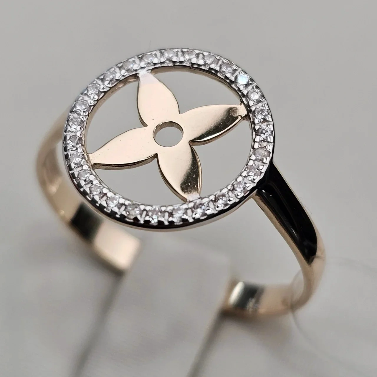 Кольцо Deimantas 112815759 19р 1,87гр.  - фото 2