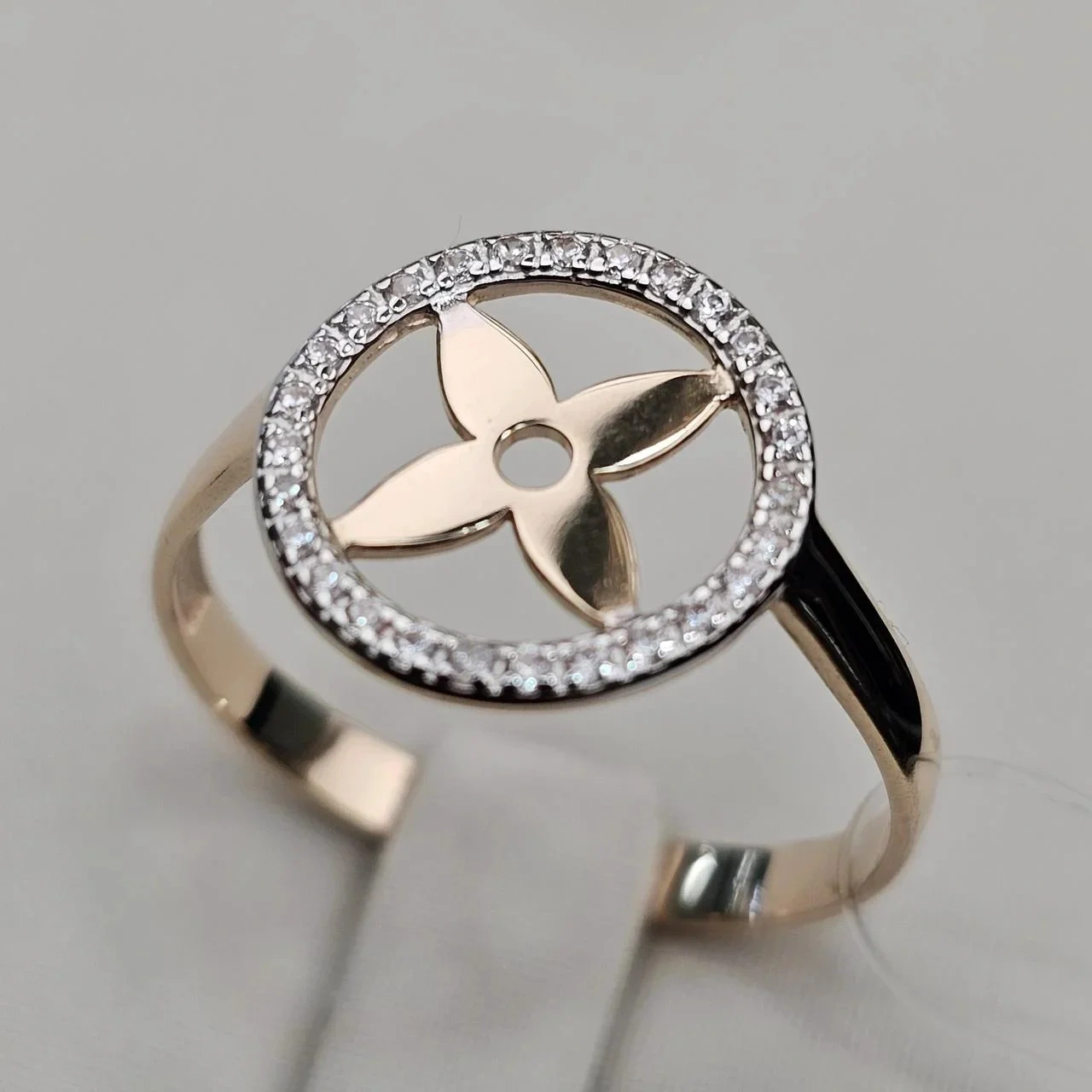 Кольцо Deimantas 112815759 19р 1,87гр.  - фото 4