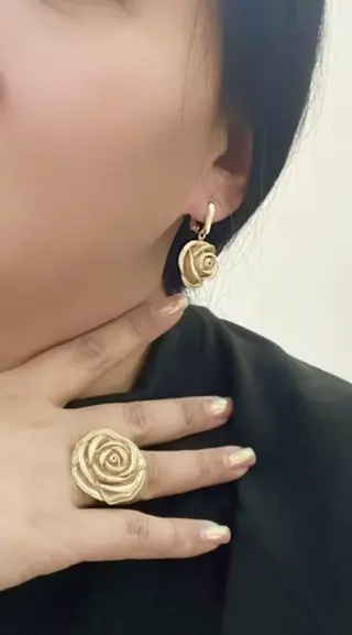 Ювелирный комплект Fiore Doro Роза 18р 28гр  - фото 6