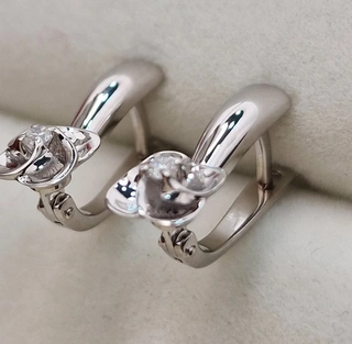 Ювелирный комплект Deimantas 104589590 0,051ct 0,094ct. 