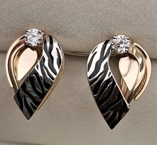 Ювелирный комплект Deimantas 110316416 17,5р 3,26гр 3,9гр. 