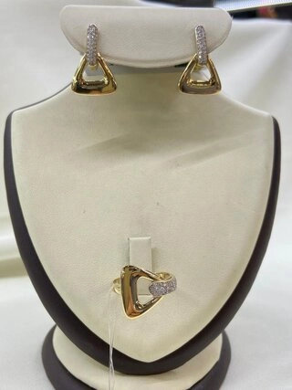 Ювелирный комплект Luxor KGE18R7-11 18р 7,11 гр. 