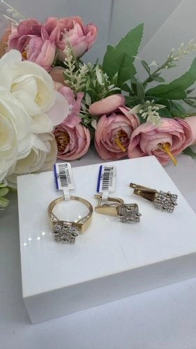 Ювелирный комплект Italy Gold Italy12344321 вес 7.43 г 19 золото, фианит 