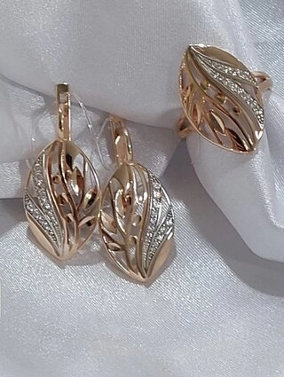 Ювелирный комплект Kausar Gold К201 7,22гр. 