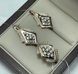 Ювелирный комплект Золото России KOM002 18,5р 8,5гр. 