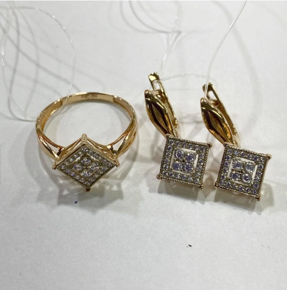 Ювелирный комплект Kausar Gold К183 16-19р 5,37гр. 