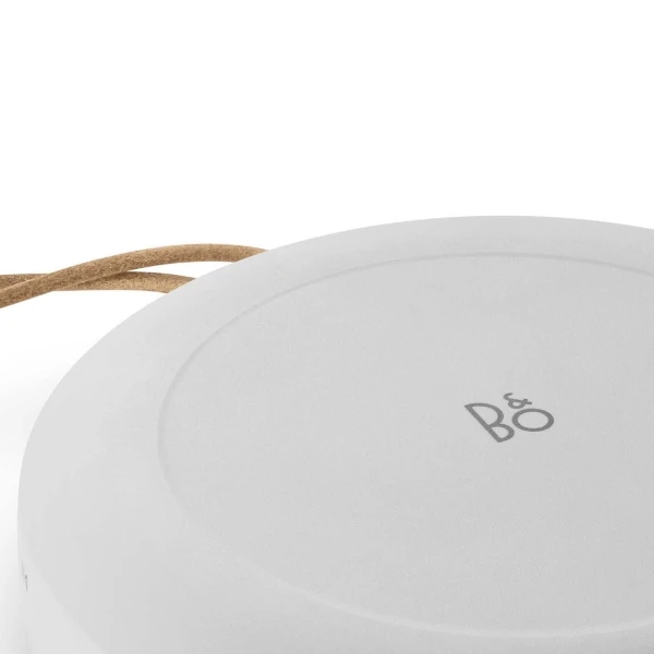 Портативная колонка Bang & Olufsen Beosound A1 2nd Gen Grey Mist - фото 8
