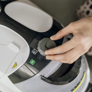 Пароочиститель Karcher SC 5 EasyFix Iron Plug