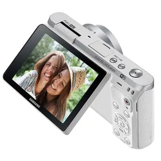 Фотоаппарат Samsung NX mini kit 9 mm (белый)