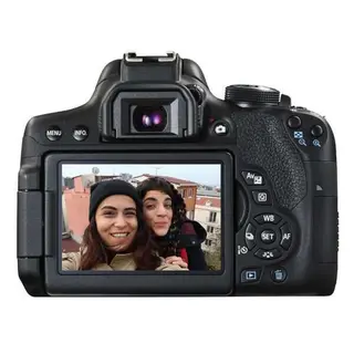Цифровая фотокамера Canon EOS 750D 18-135 IS Kit