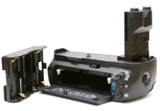 Батарейный блок Meike Canon 7D (Canon BG-E7) DV00BG0023