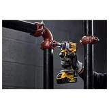 Аккумуляторный ударный гайковерт DeWalt DCF921P2T-QW  - фото 4