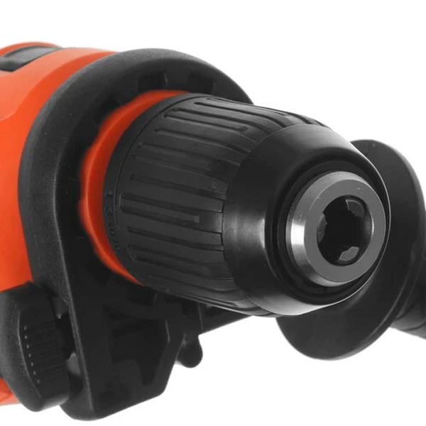 Black & Decker дрель BEH710K-QS  - фото 3