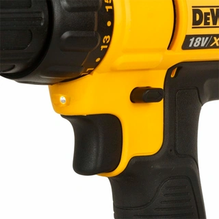 Дрель-шуруповерт аккумуляторная DeWalt DCD771D2-KS