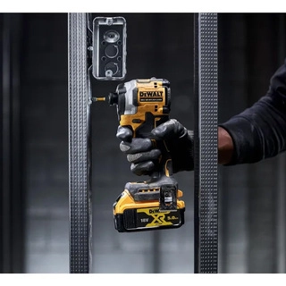 Винтоверт аккумуляторный DeWalt DCF850N-XJ