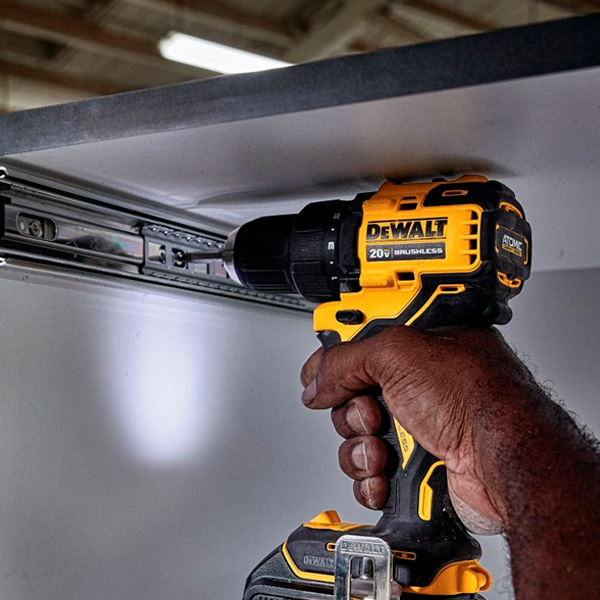 DeWALT дрель-бұрағыш DCD708D2T-QW - фото 5