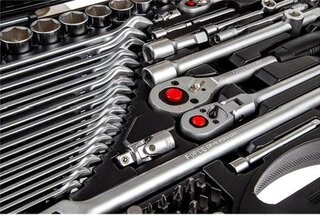 Набор инструментов FORCE 41421R 142 предмета 