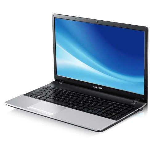 Ноутбук Samsung NP300E5X (A04RU)