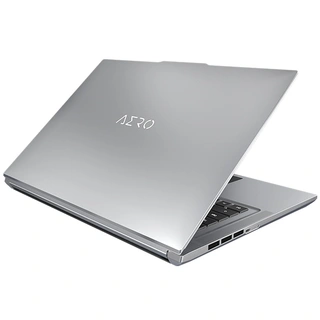 Ноутбук Gigabyte Aero 16 XE5-73RU944JP