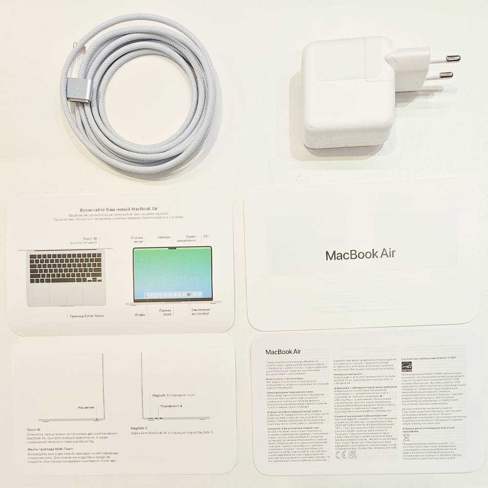 Ноутбук Apple MacBook Air 2025 M4 / 13" / 16GB / SSD 256GB / MacOS / Sky Blue / MC6T4RU/A - фото 4