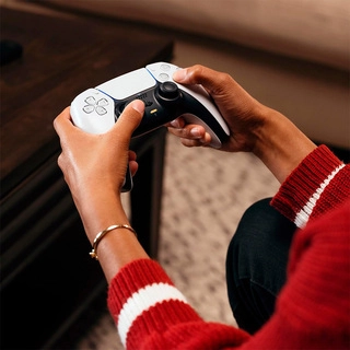 Игровая консоль Sony PlayStation 5 Slim + Fortnite Flowering Chaos - фото 5