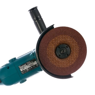 Угловая шлифмашина Makita GA6021C - фото 3