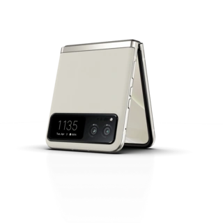 Смартфон Motorola Razr 40 8/256GB Vanilla Cream