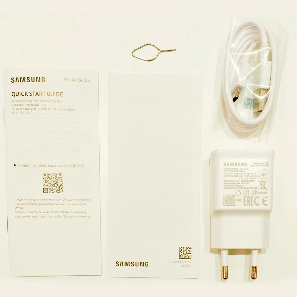 Смартфон Samsung Galaxy A04 3/32GB Black (восстановленный) - фото 4