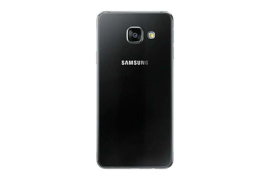 Смартфон Samsung Galaxy A3 LTE (Black) - фото 2