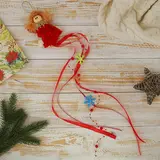 Мягкая подвеска "Ангелочек - шлейф со снежинками" 10*8 см красный 