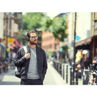 Полноразмерные наушники Sony WHXB900NB.E (Black)