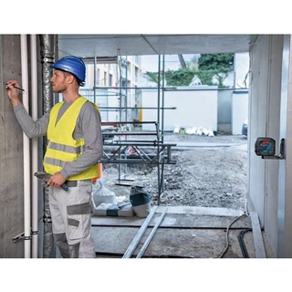 Лазерный уровень Bosch GLL 2-15G