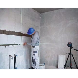 Лазерный уровень Bosch GLL 2-15G