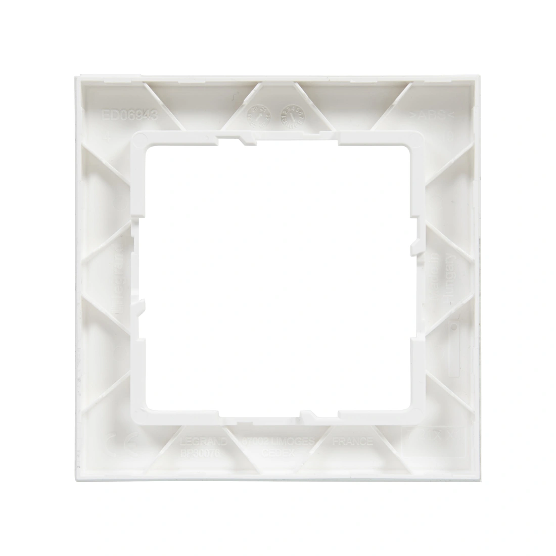 Рамка декор. универсальная 1-постовая Suno Белый 