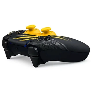 Контроллер для консоли Sony PS 5 DualSense Marvel's Wolverine Battle Yellow Limited Edition - фото 2