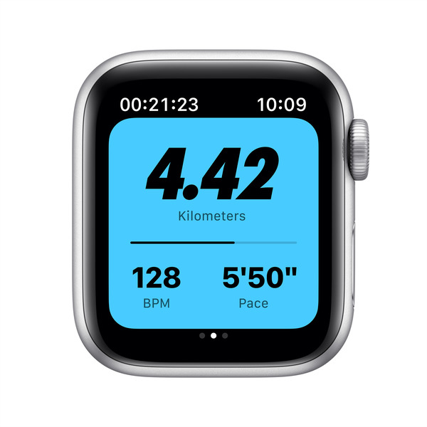 Смарт-часы Apple Watch Nike SE 40mm Silver Aluminium Black Nike Band MYYD2