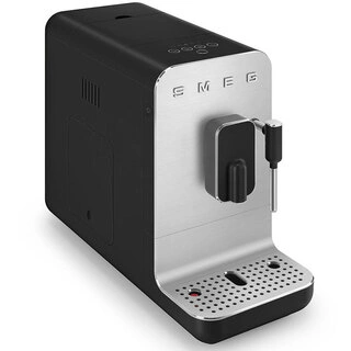 Кофемашина Smeg BCC02BLMEU