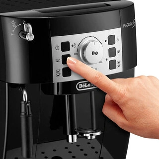 Кофемашина Delonghi Magnifica S ECAM 22.110.B