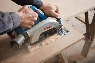 Аккумуляторная циркулярная пила Bosch GKS 185-LI 06016C1223 - фото 5
