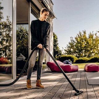 Хозяйственный пылесос Karcher WD 4 S V-20/5/22