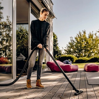 Хозяйственный пылесос Karcher WD 4 V-20/5/22