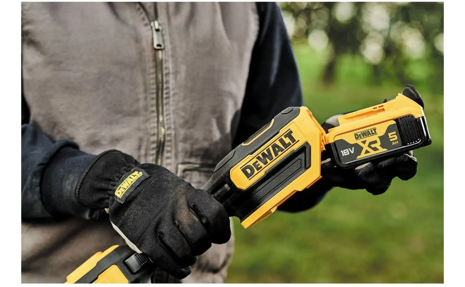 Триммер аккумуляторный DeWALT DCMST561P1-QW  - фото 4