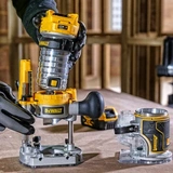 Электрофрезер DeWALT DCW604N-XJ - фото 10